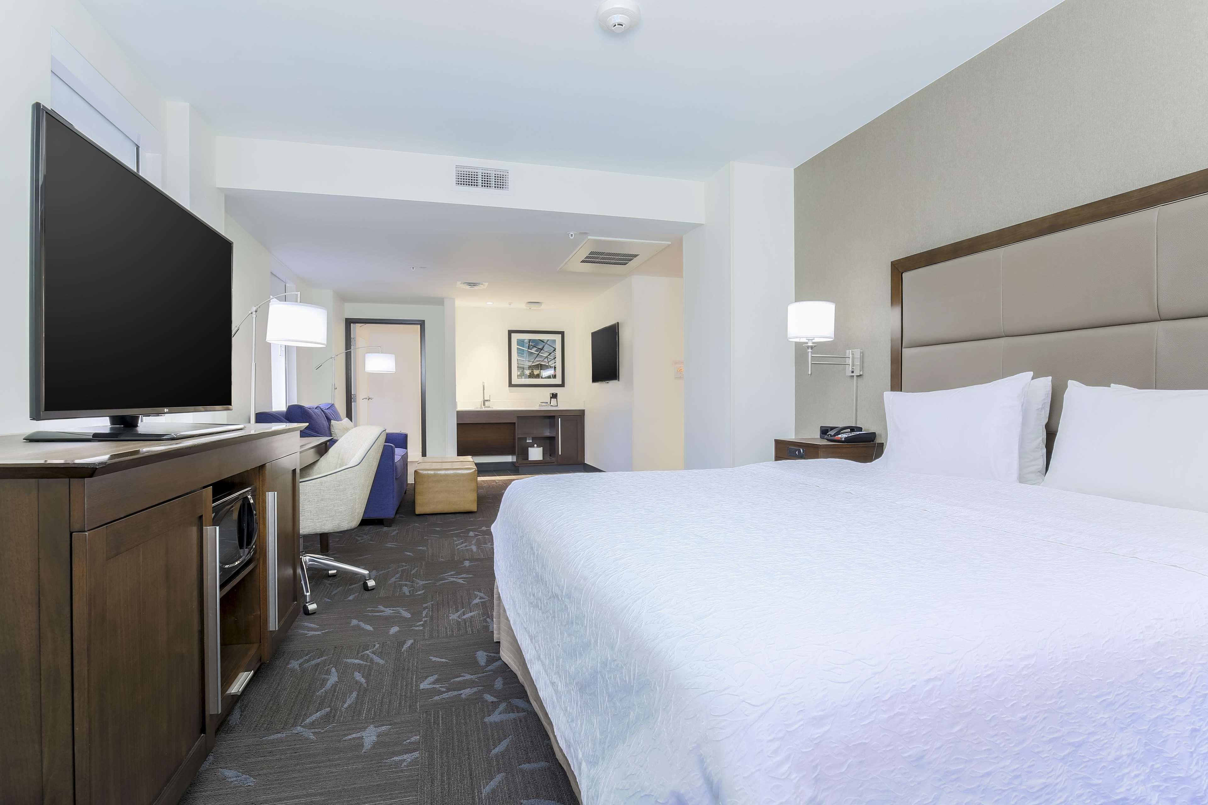 Hampton Inn & Suites Dallas Downtown Dış mekan fotoğraf