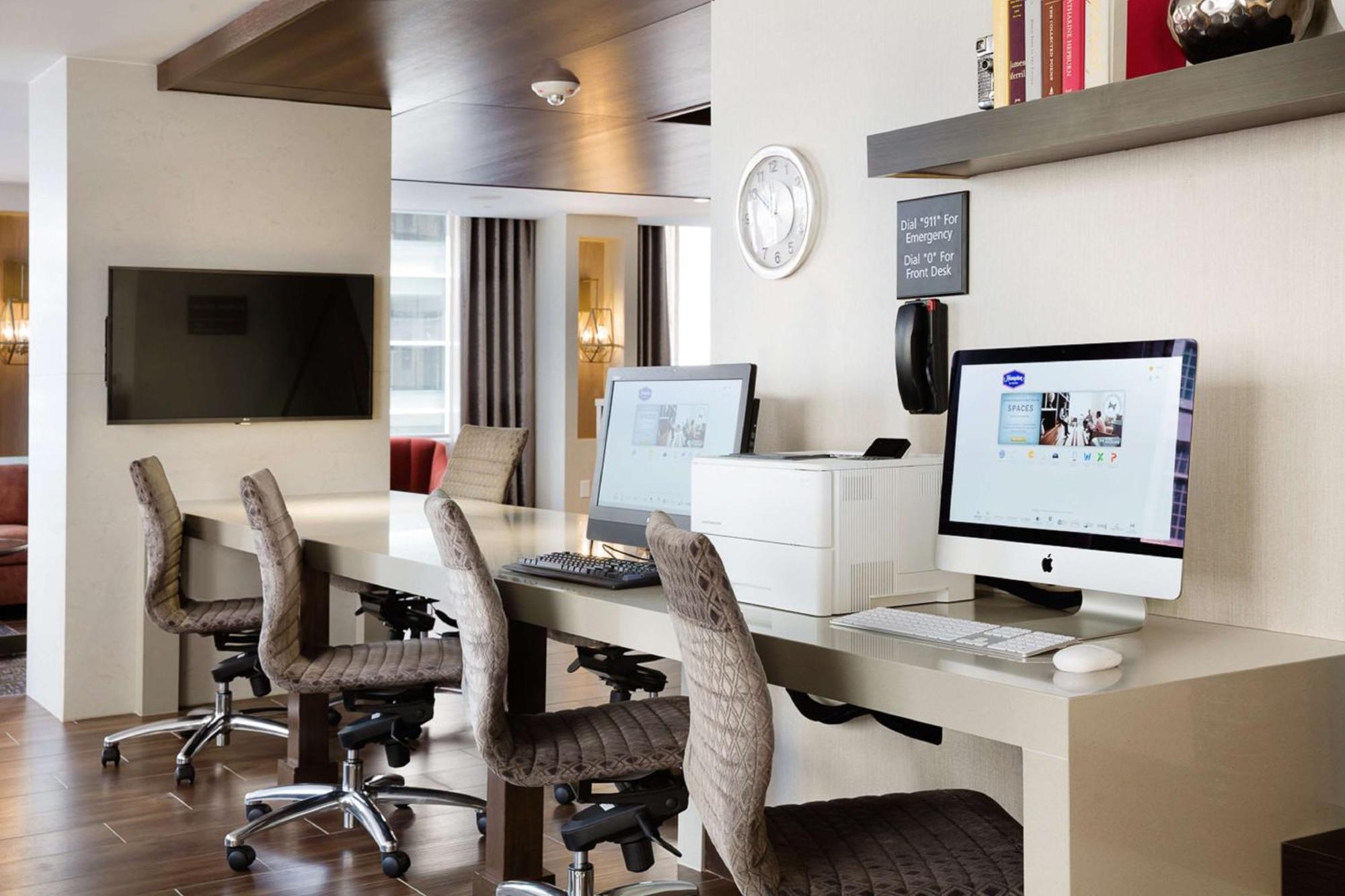 Hampton Inn & Suites Dallas Downtown Dış mekan fotoğraf