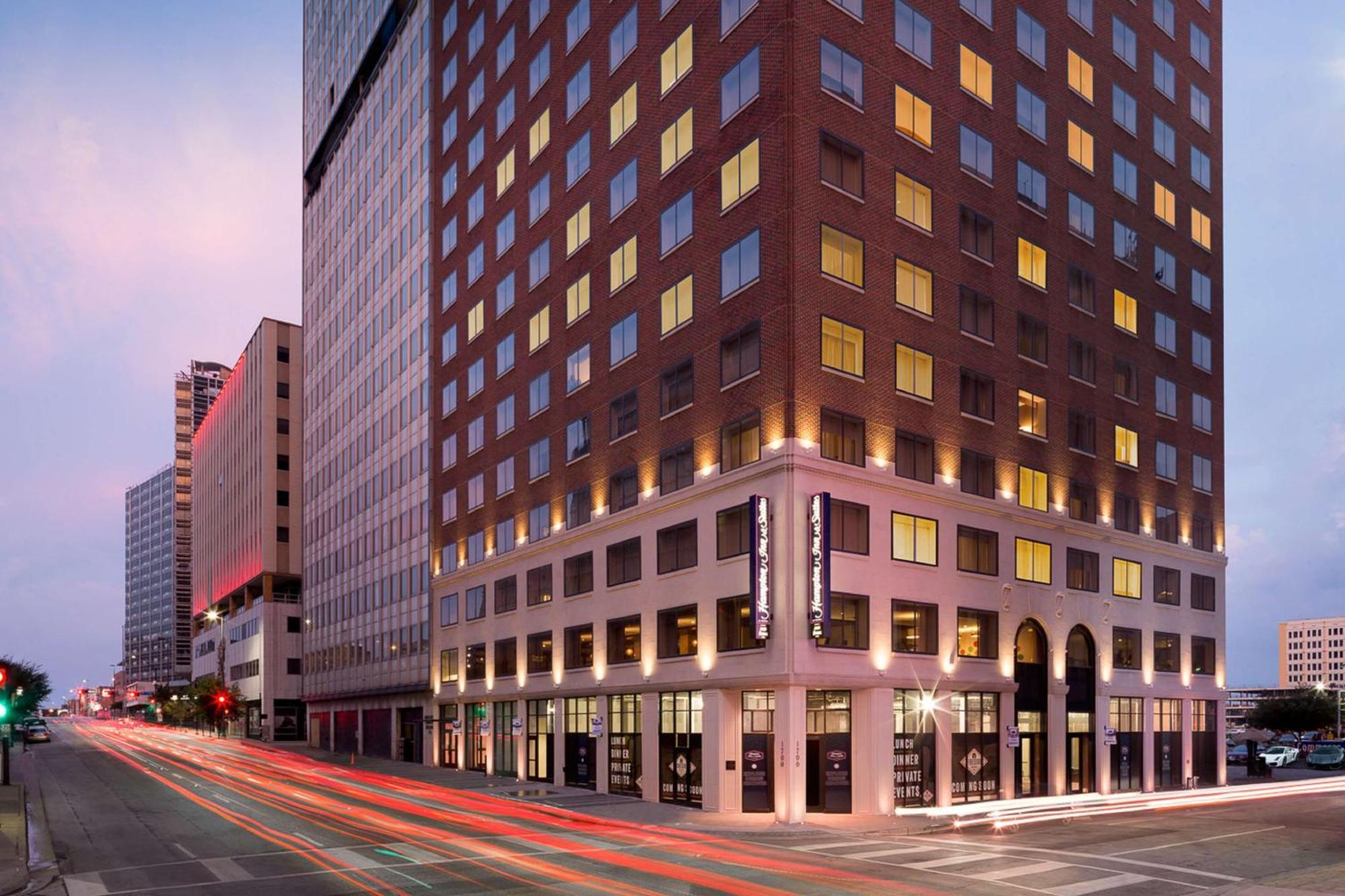 Hampton Inn & Suites Dallas Downtown Dış mekan fotoğraf